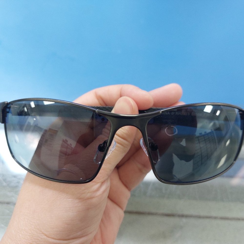 Ironman Foster Grant Men’s Sunglasses Nice Comfortable Handles AH0323